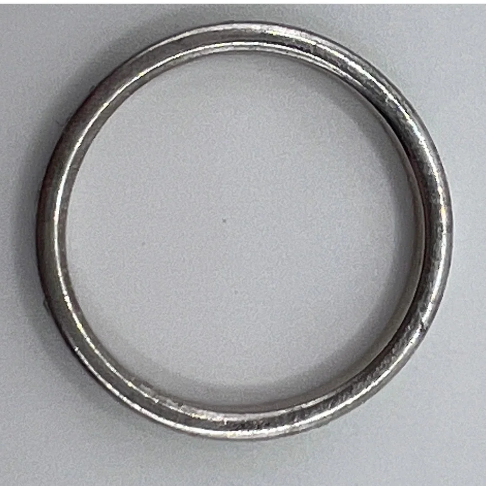 Eternity Ring Women's Size 9.5 Green Silver Excellent 925